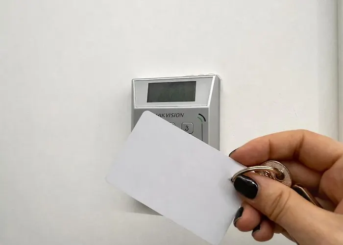 Πανσιόν Scavi E Chiesa - In Centro 3*