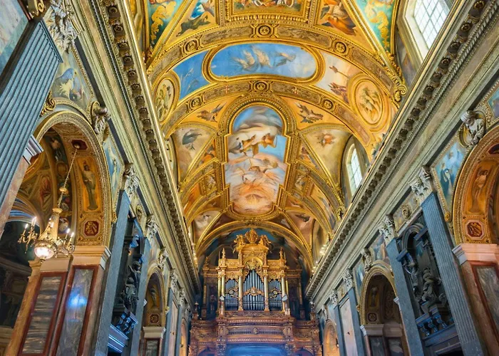 Scavi E Chiesa - In Centro